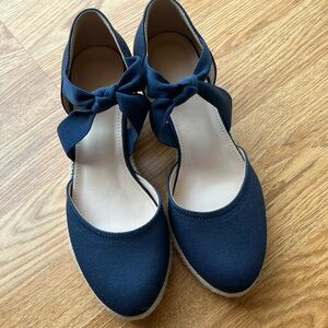 Cute navy shoes